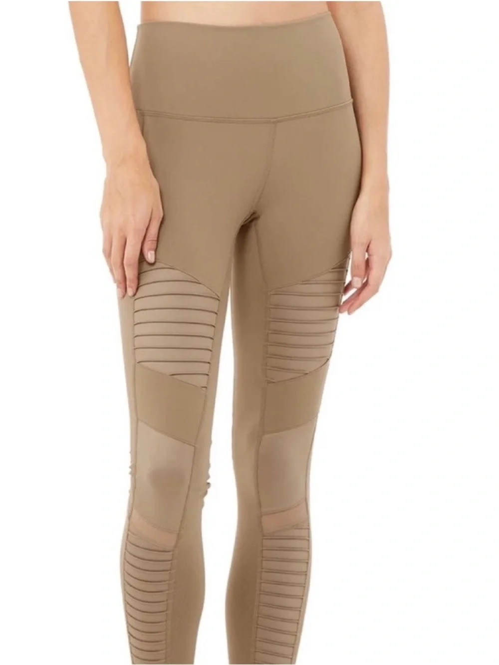 ALO Yoga Moto Gravel Glossy High-Waist Leggings - Taupe